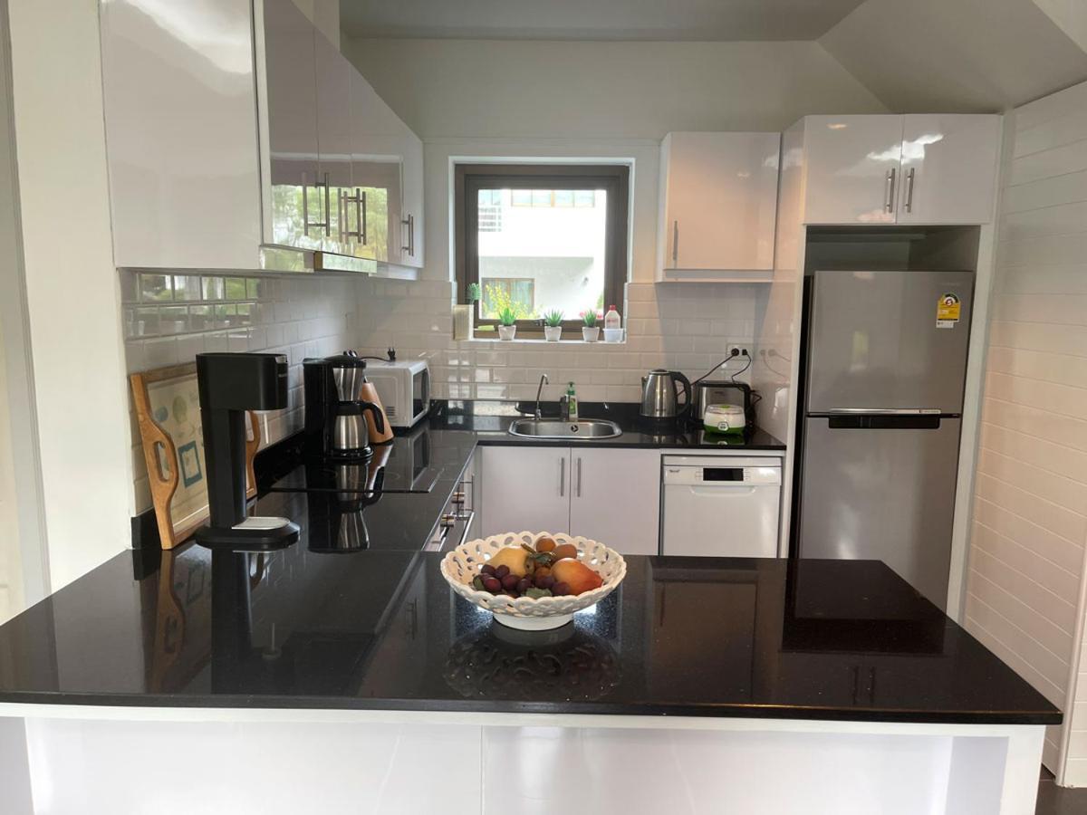 Seabreeze Villa Rayong Bagian luar foto